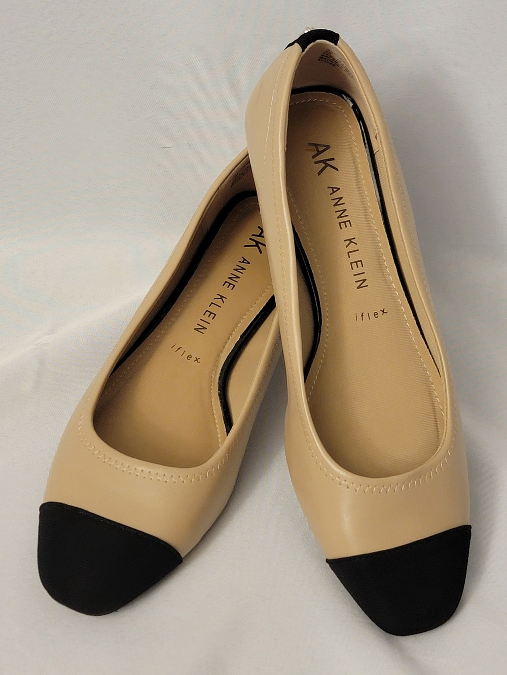 Anne Klein Clarice Black Cap-Toe Flats Size 9M